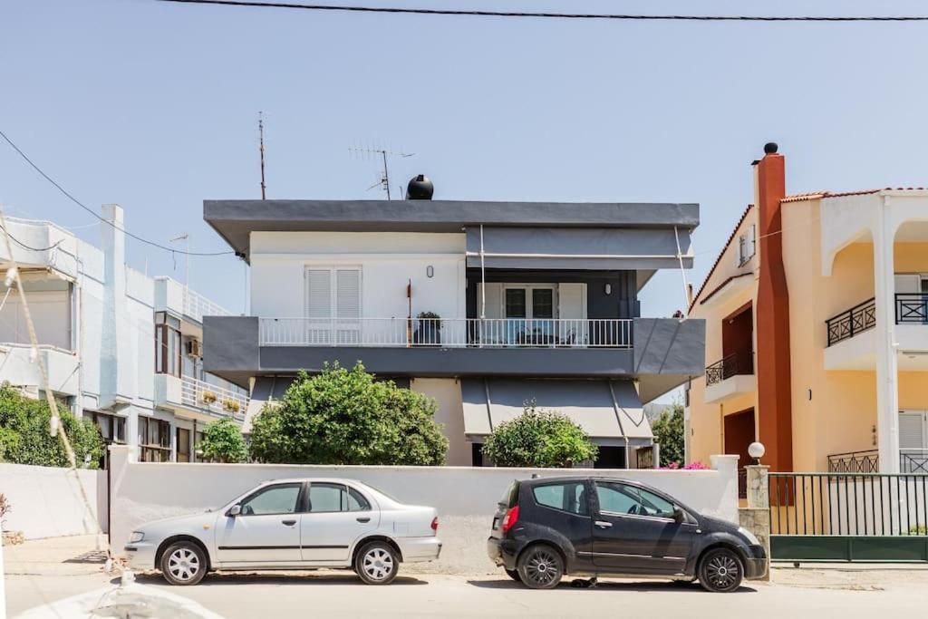Ferienwohnung The Waves Monodhéndrion Exterior foto